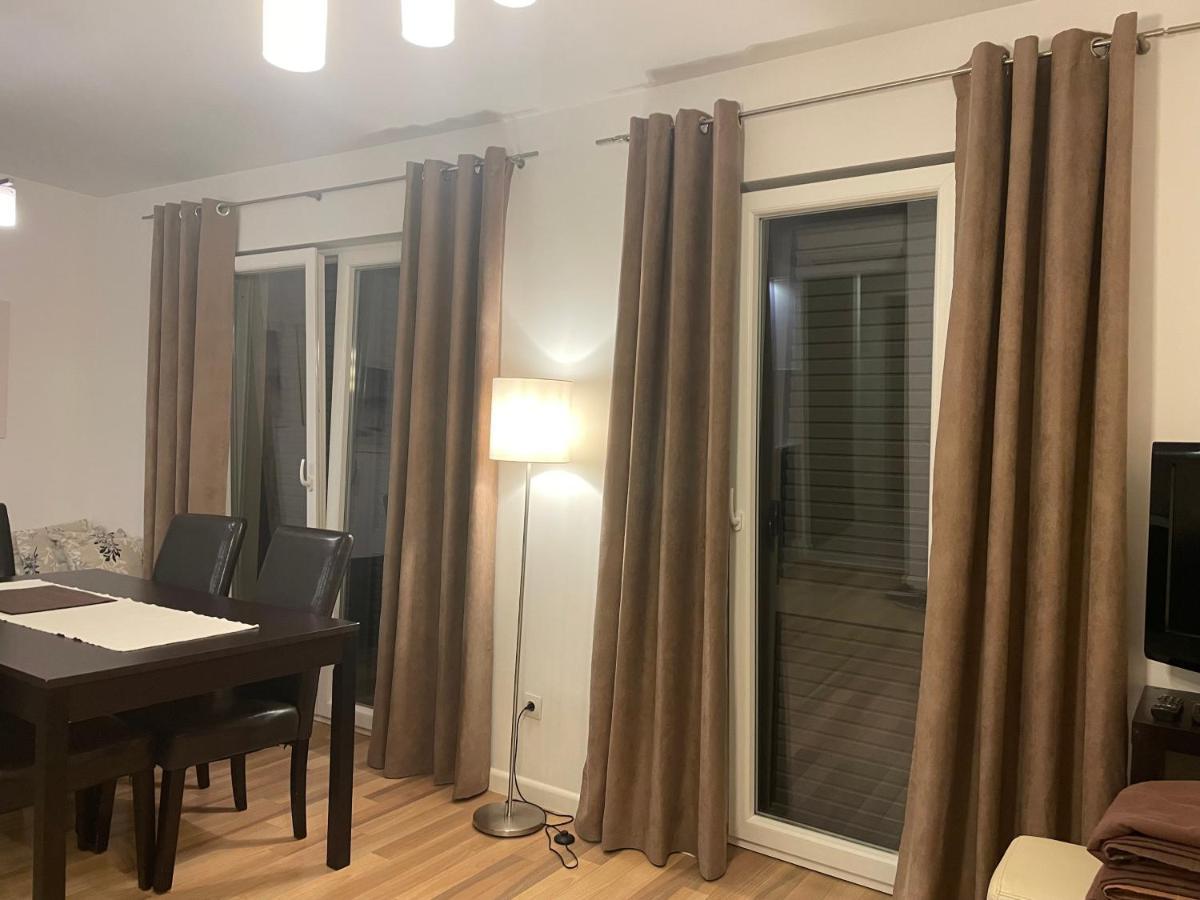 Apartments Santis10 Башка Екстер'єр фото