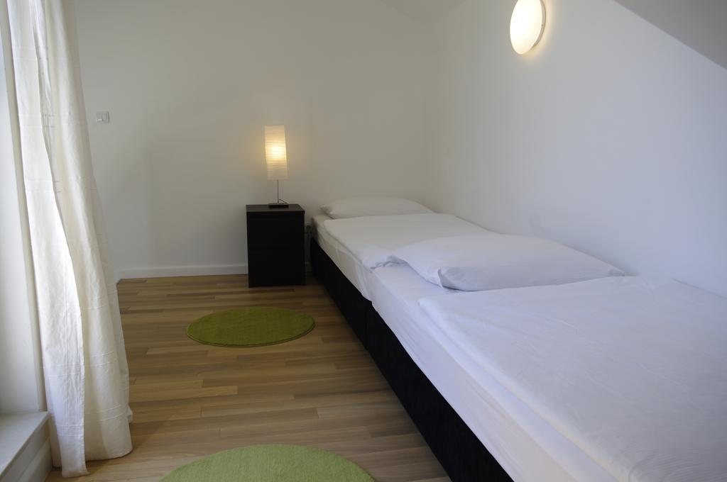 Apartments Santis10 Башка Екстер'єр фото