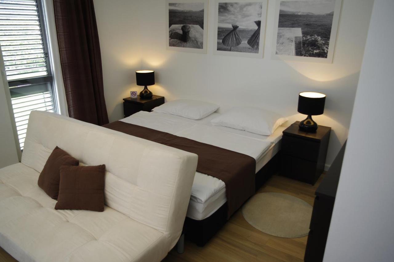 Apartments Santis10 Башка Екстер'єр фото